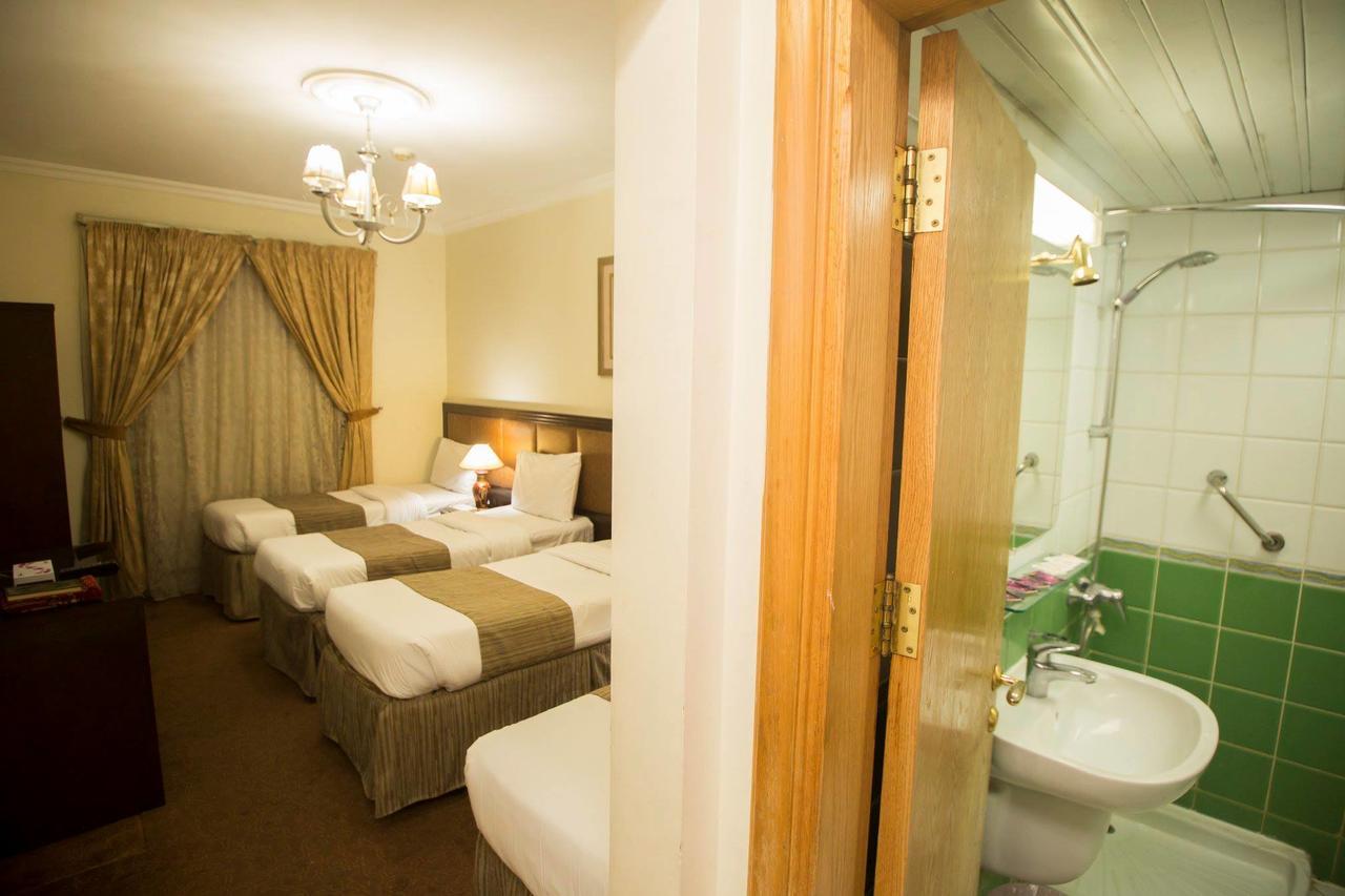 Anwar Al Zahraa Hotel Медина Екстериор снимка