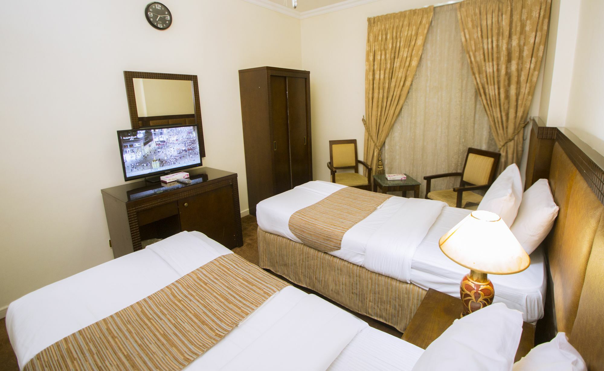 Anwar Al Zahraa Hotel Медина Екстериор снимка